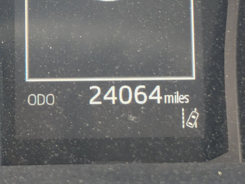 Certified 2023 Toyota Camry LE FWD image 3
