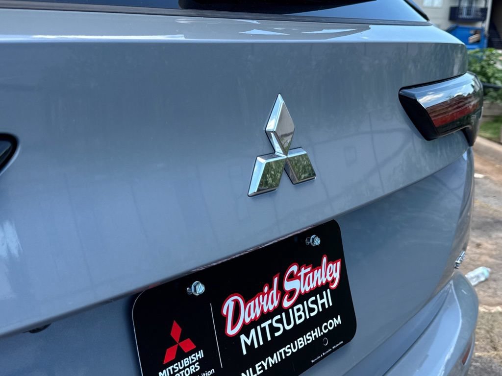 New 2026 Mitsubishi Outlander SE FWD image 48