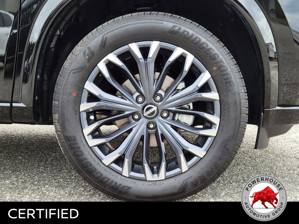 Used 2025 Nissan Rogue Platinum image 11