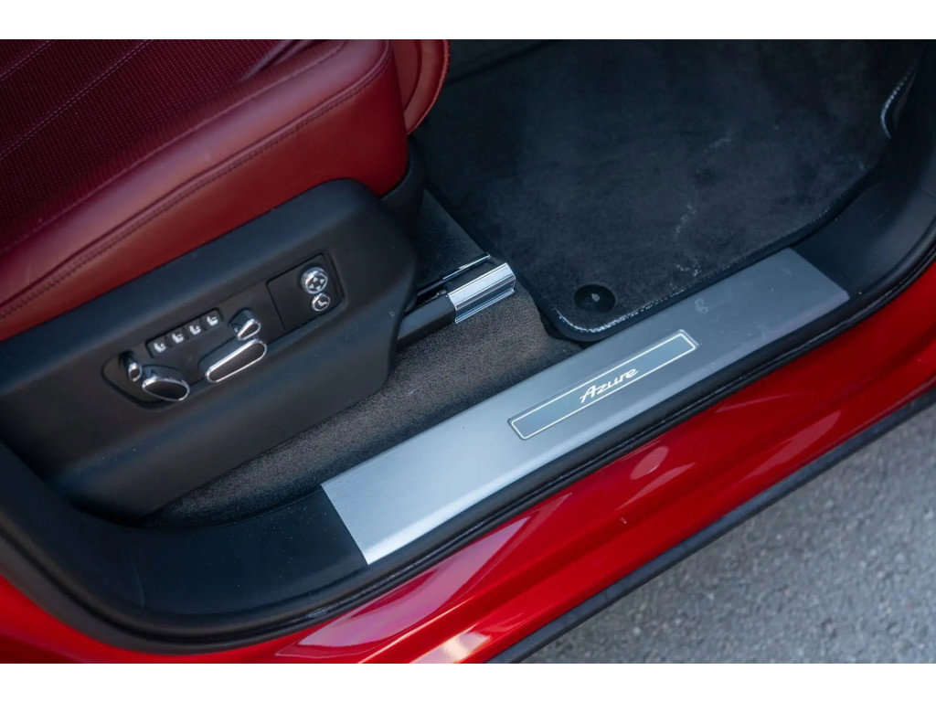 Used 2024 Bentley Bentayga Extended Wheelbase image 80