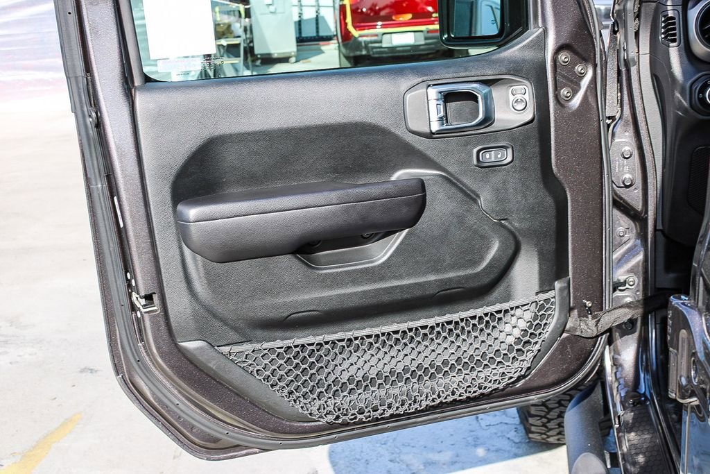 Used 2020 Jeep Gladiator Sport w/ Quick Order Package 24S AWD/4WD image 22