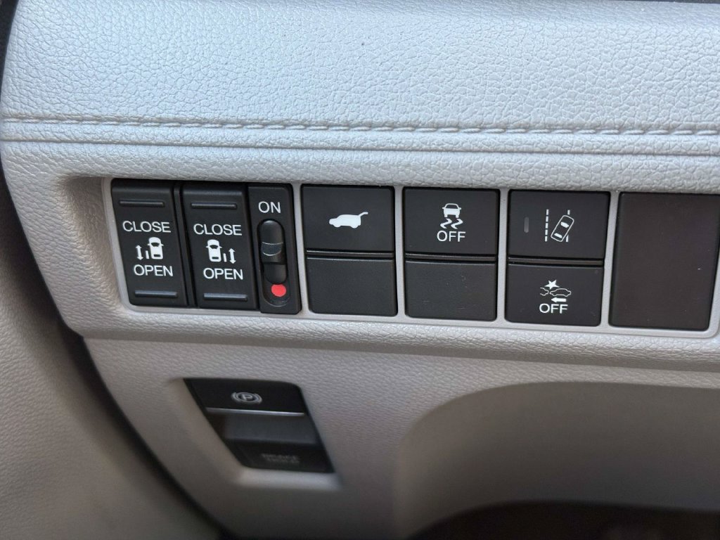 Used 2019 Honda Odyssey EX-L image 28