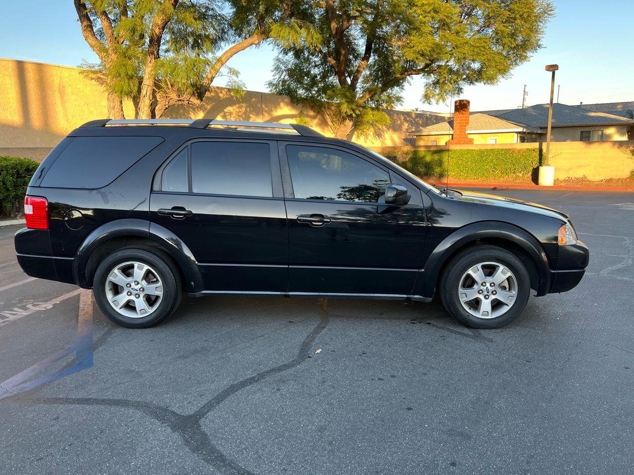 Used 2006 Ford Freestyle Limited image 19