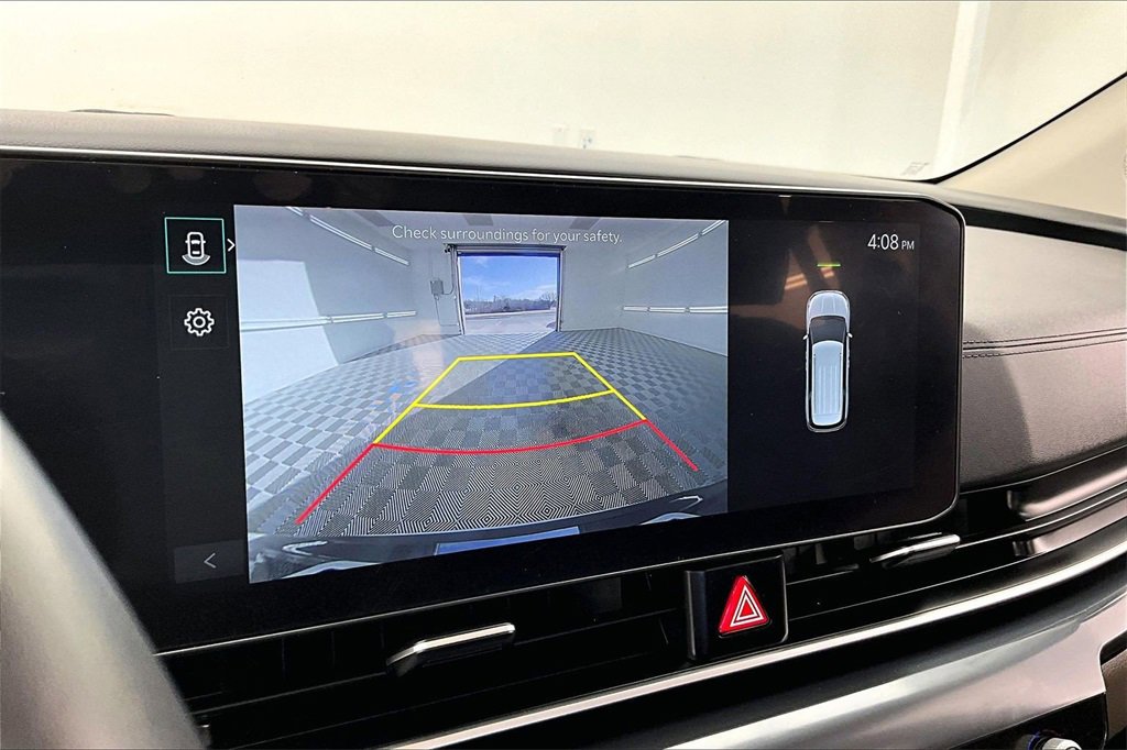 Used 2025 Kia Carnival image 21