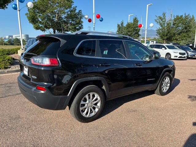 Used 2019 Jeep Cherokee Latitude w/ Popular Appearance Group AWD/4WD image 31