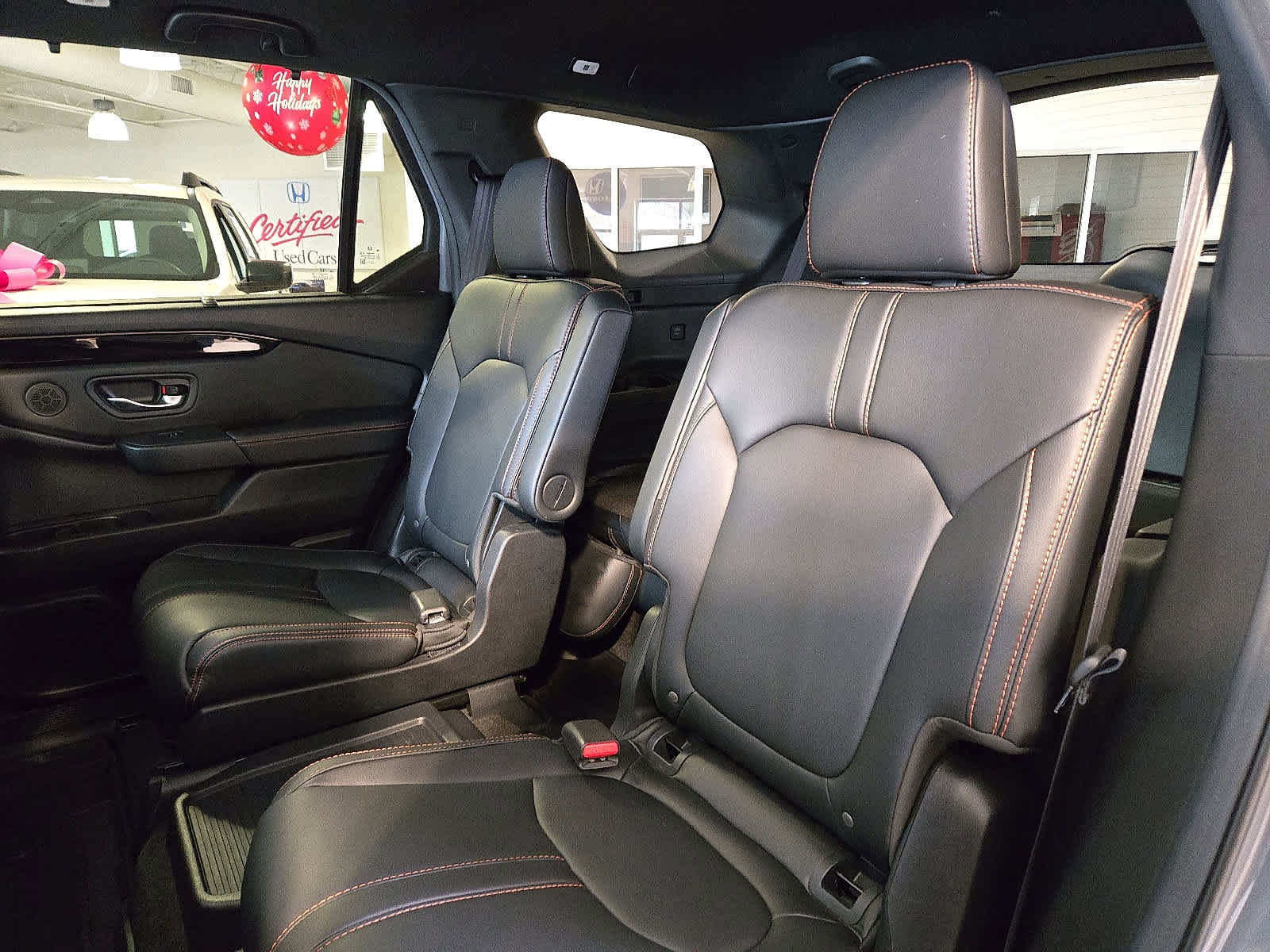 Certified 2025 Honda Pilot TrailSport image 12