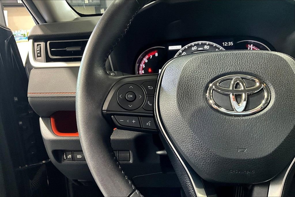Used 2020 Toyota RAV4 Adventure AWD/4WD image 13