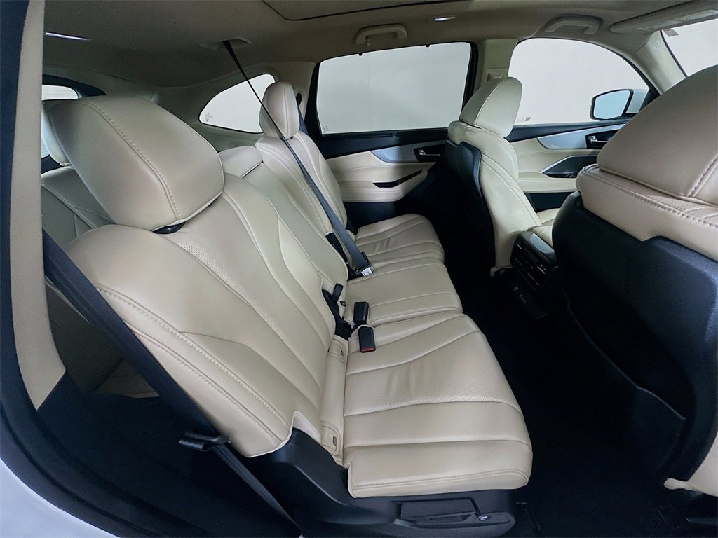Used 2024 Acura MDX SH-AWD w/ Technology Package image 8
