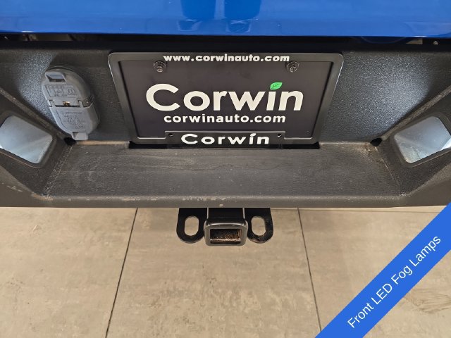 Used 2020 Jeep Gladiator Overland AWD/4WD image 17