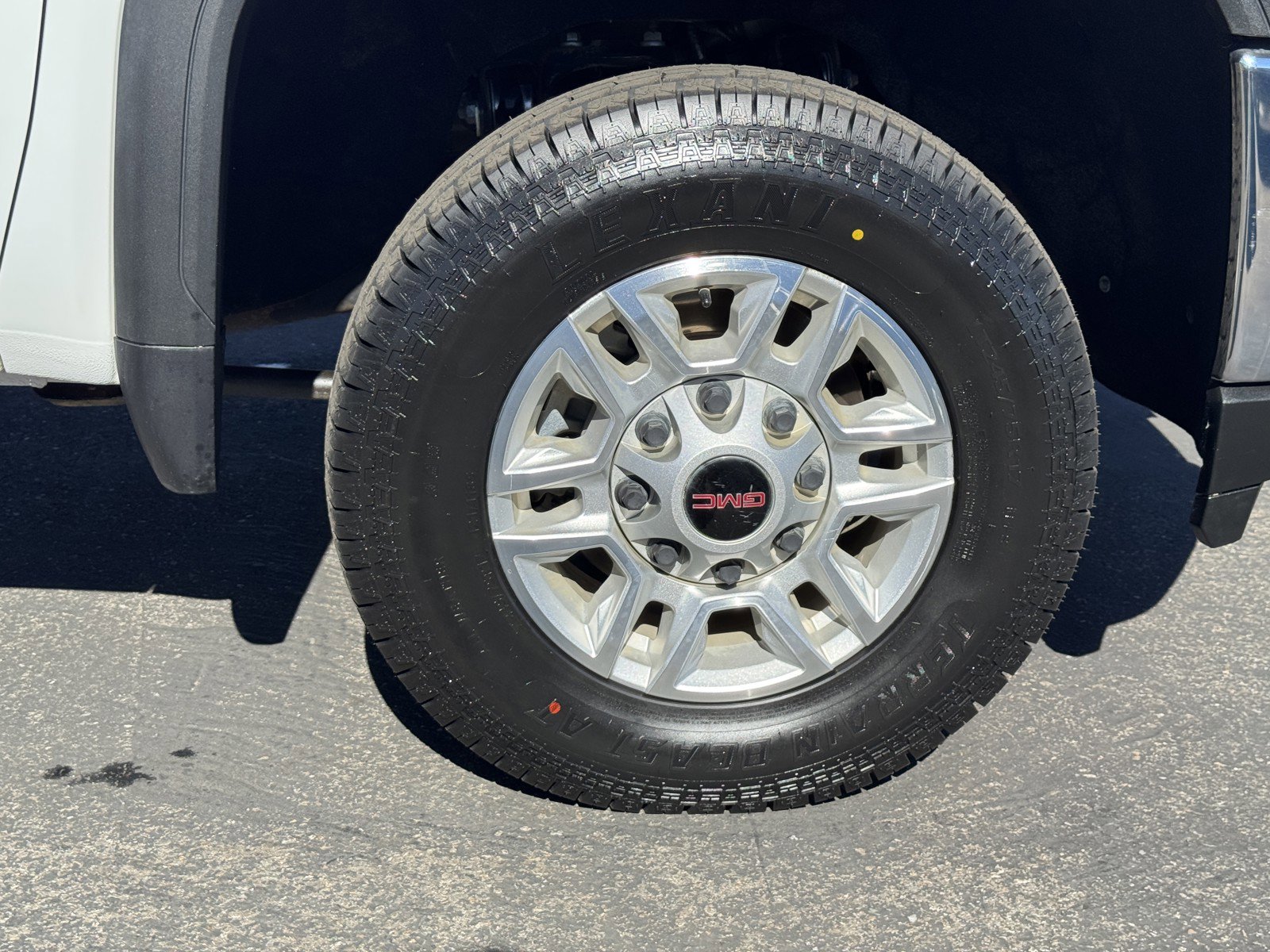 Used 2022 GMC Sierra 2500 SLE w/ SLE Convenience Package image 10