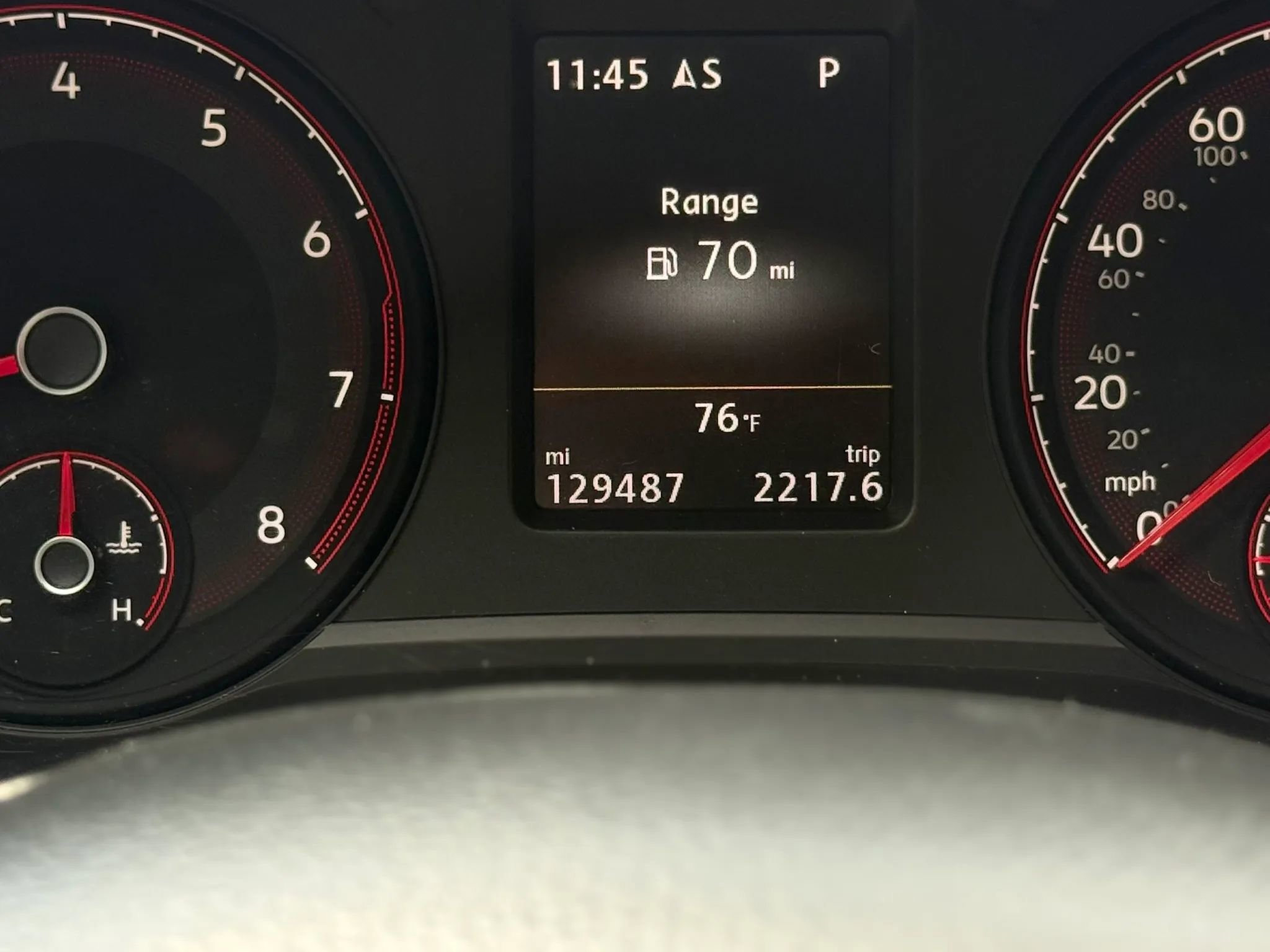 Used 2021 Volkswagen Passat 2.0T SE FWD image 21