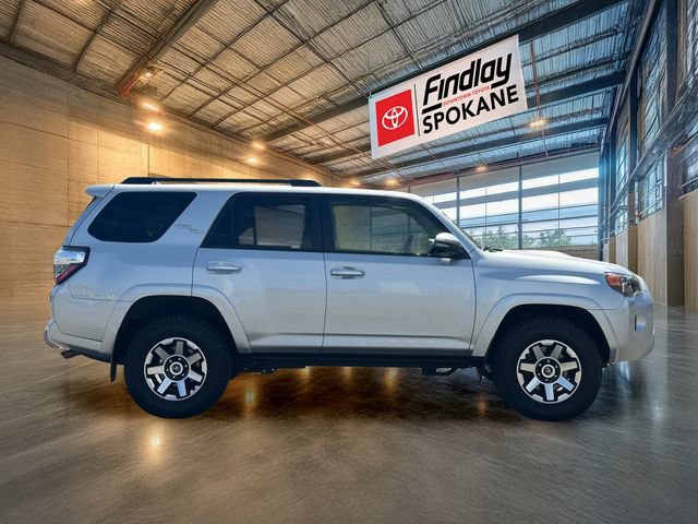 Certified 2022 Toyota 4Runner TRD Off-Road Premium w/ Moonroof Package AWD/4WD image 4