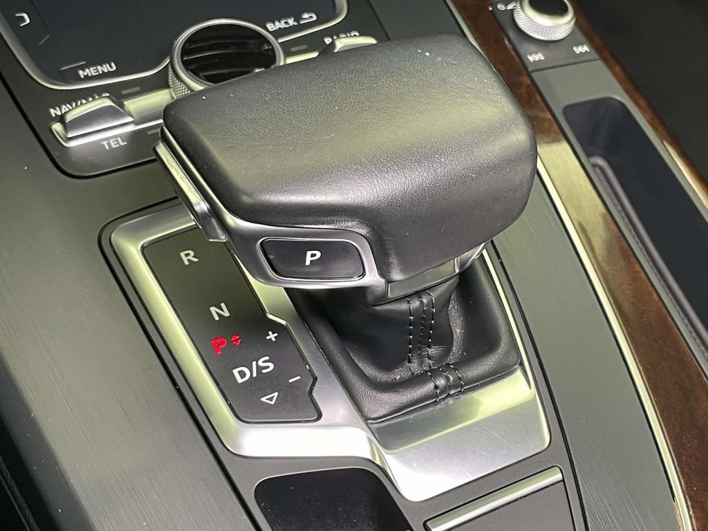 Used 2018 Audi Q5 2.0T Premium Plus w/ Premium Plus Package AWD/4WD image 34