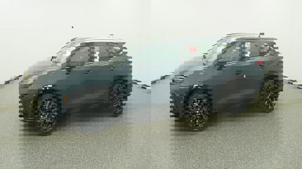 New 2026 Toyota Crown Signia image 2