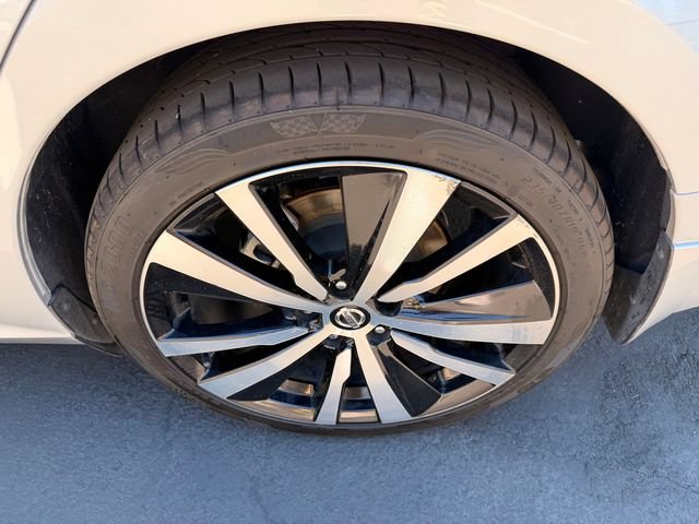 Used 2021 Nissan Altima 2.5 SR FWD image 23