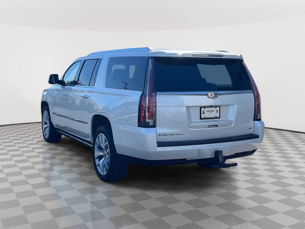 Used 2015 Cadillac Escalade ESV Platinum AWD/4WD image 4