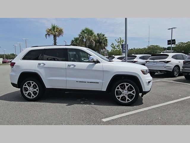 Used 2022 Jeep Grand Cherokee Limited w/ Tech Group AWD/4WD image 29