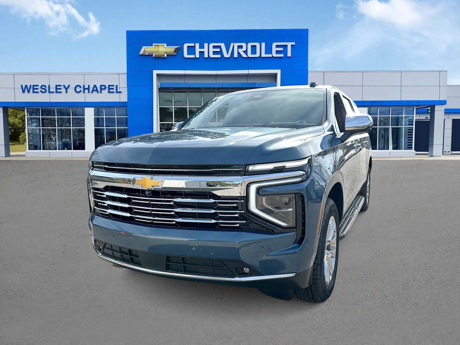 New 2026 Chevrolet Suburban Premier image 1