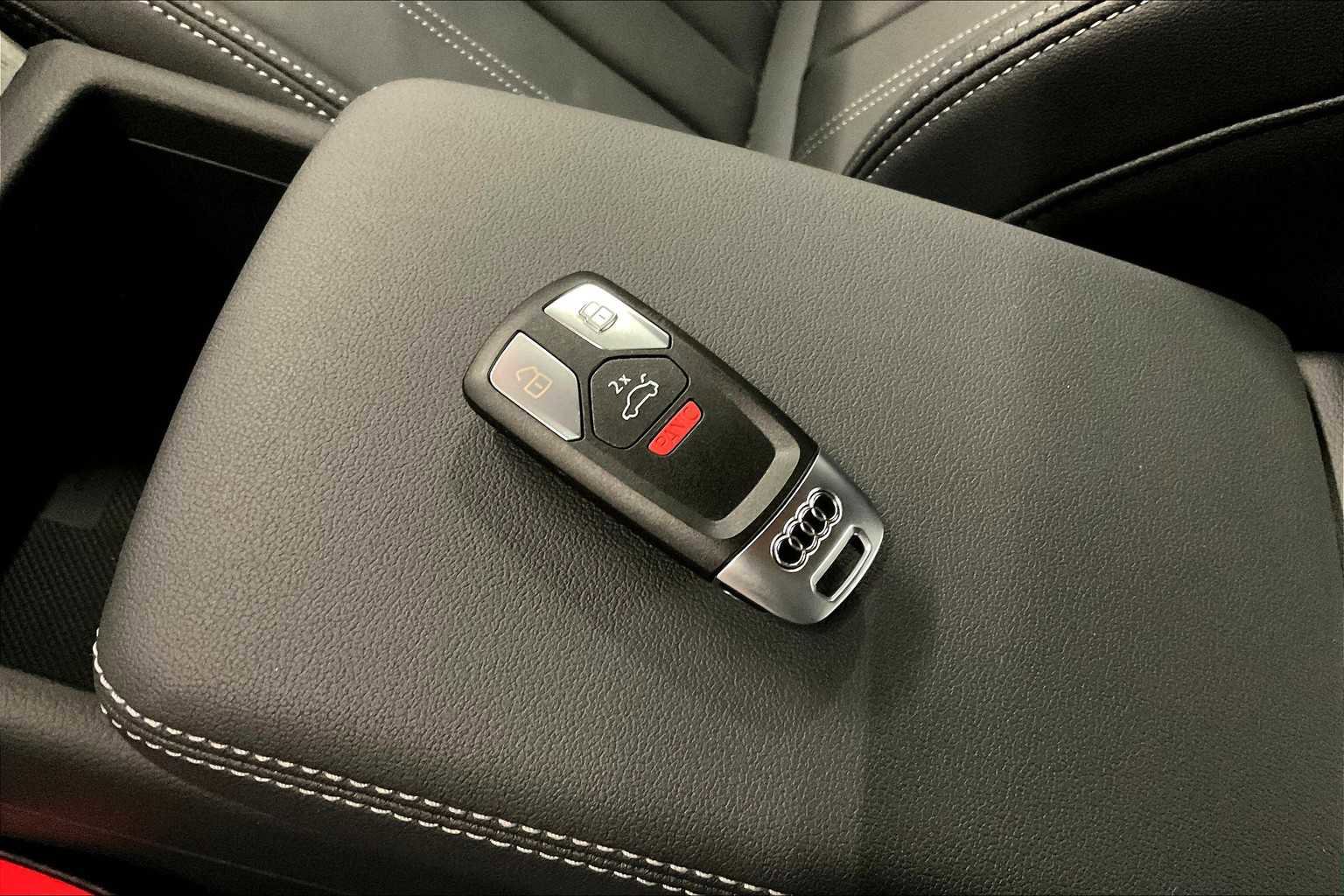 Used 2025 Audi A5 2.0T Premium Plus image 13