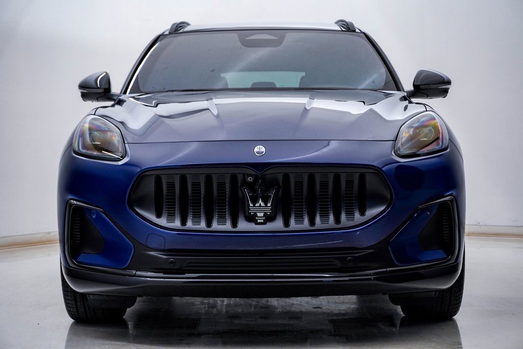 Certified 2025 Maserati Grecale Folgore image 6