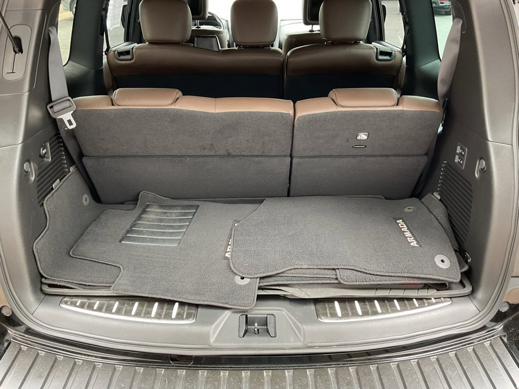 Used 2023 Nissan Armada Platinum w/ Cargo Package AWD/4WD image 23