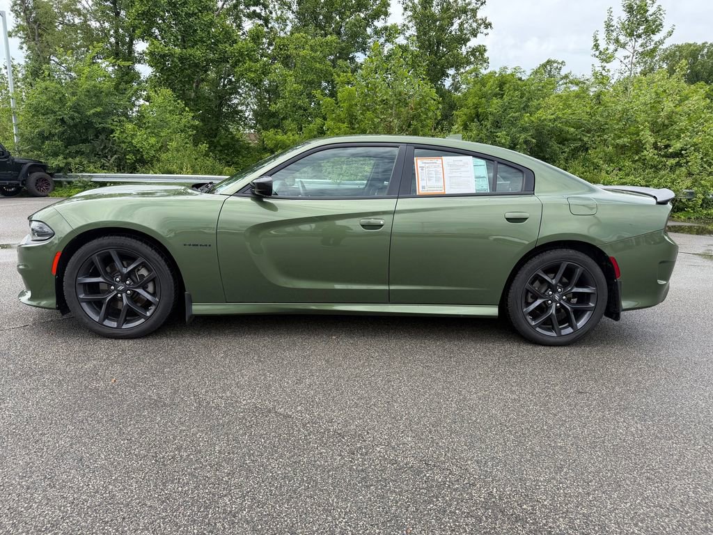 Used 2022 Dodge Charger R/T w/ Plus Group RWD image 2