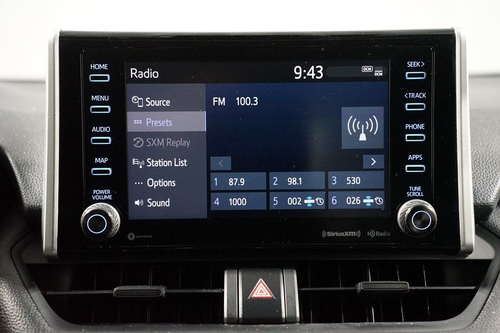 Used 2020 Toyota RAV4 XLE image 17