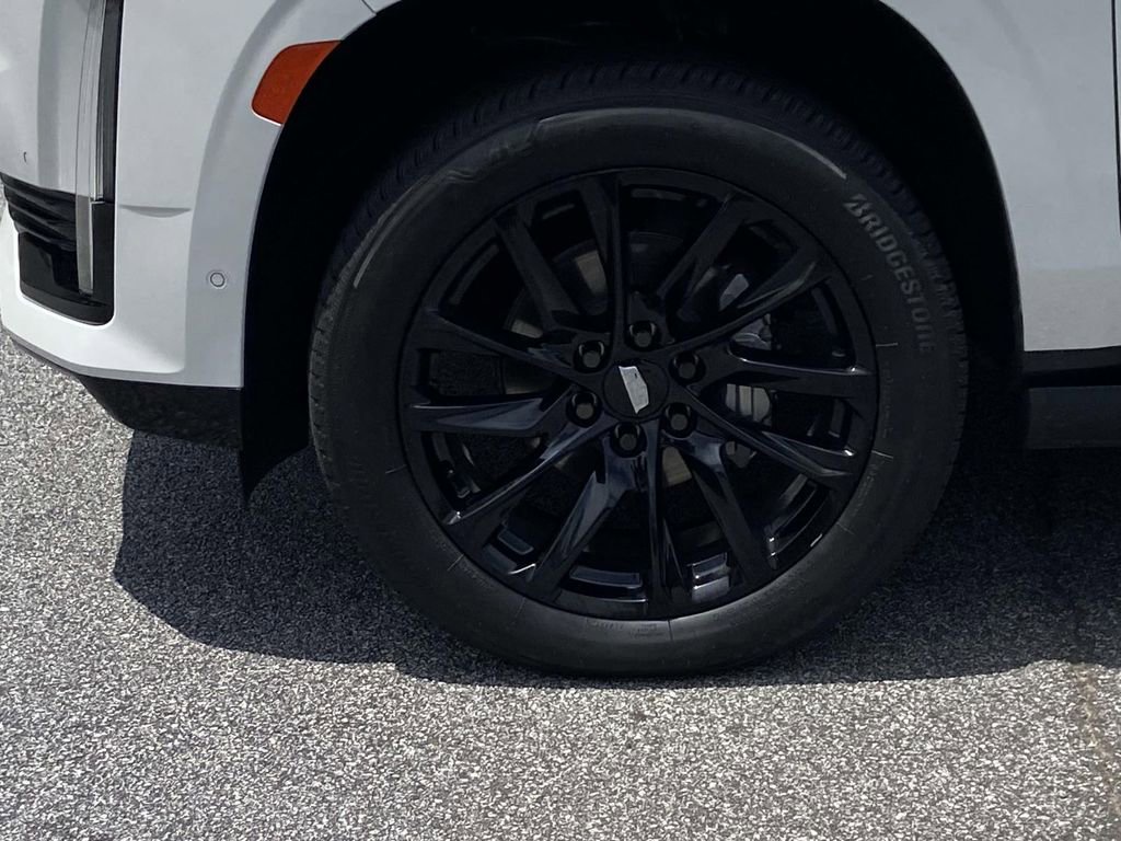 Certified 2023 Cadillac Escalade ESV Sport Platinum w/ LPO, ONYX Package AWD/4WD image 10