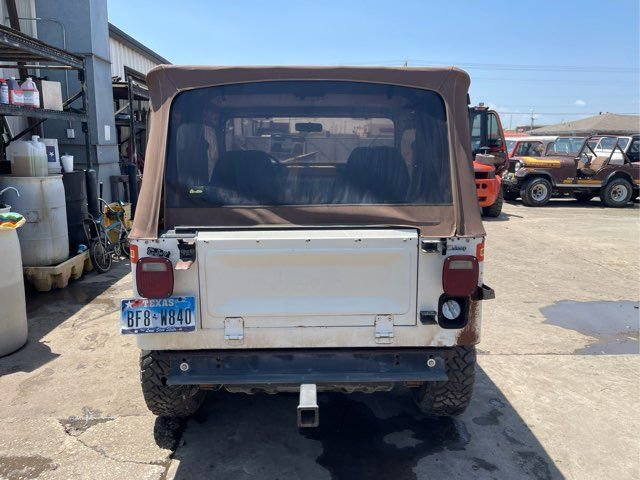 Used 1986 Jeep CJ 7 image 4