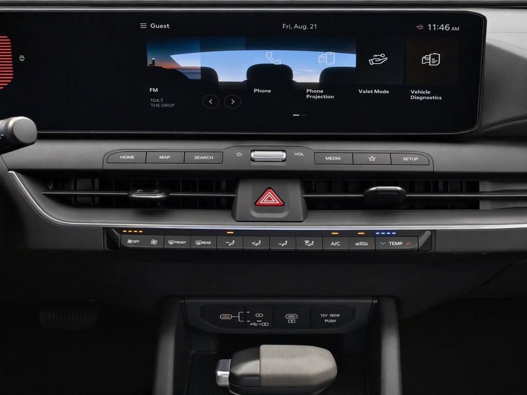 Certified 2025 Kia K4 FWD image 26