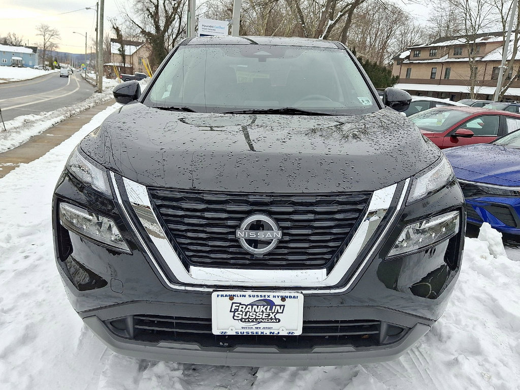 Used 2023 Nissan Rogue SV image 21