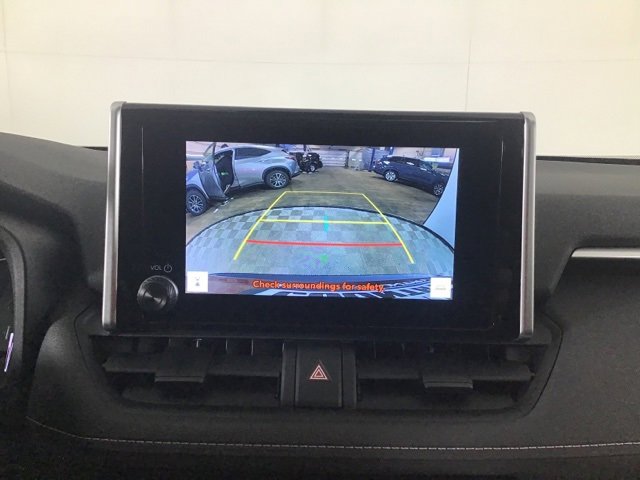 Used 2023 Toyota RAV4 XLE image 18