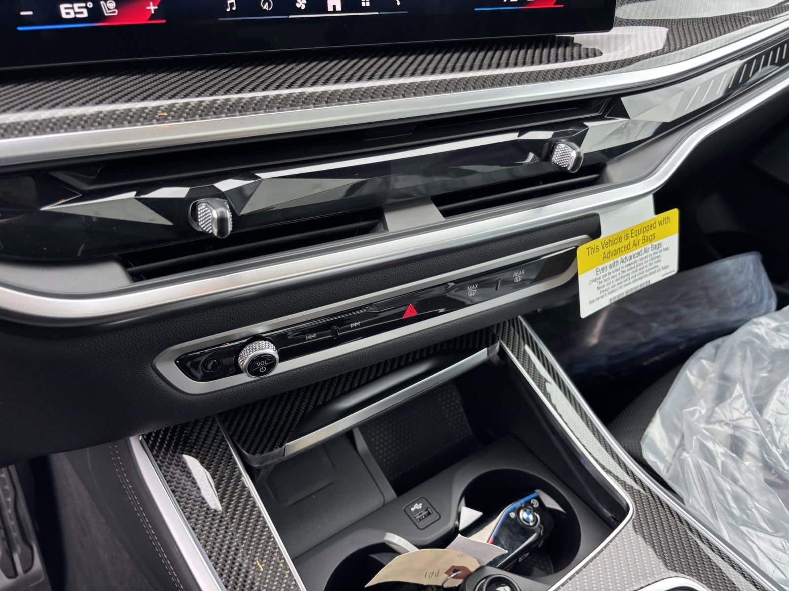 New 2026 BMW X5 M60i image 17