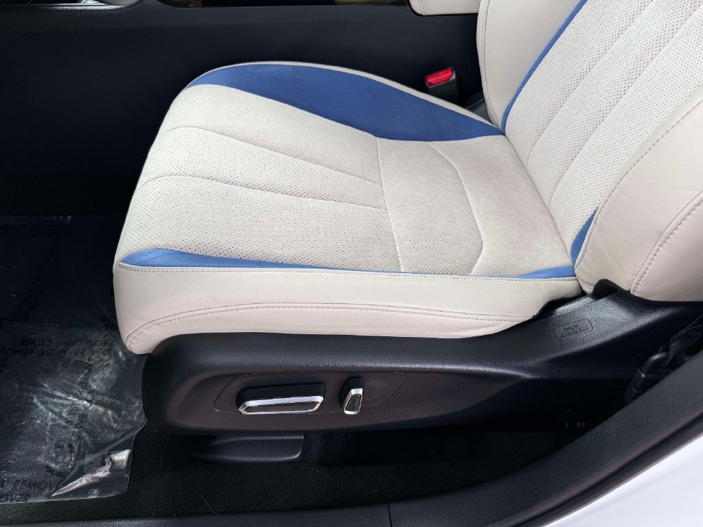 Certified 2025 Acura ADX A-Spec AWD/4WD image 14