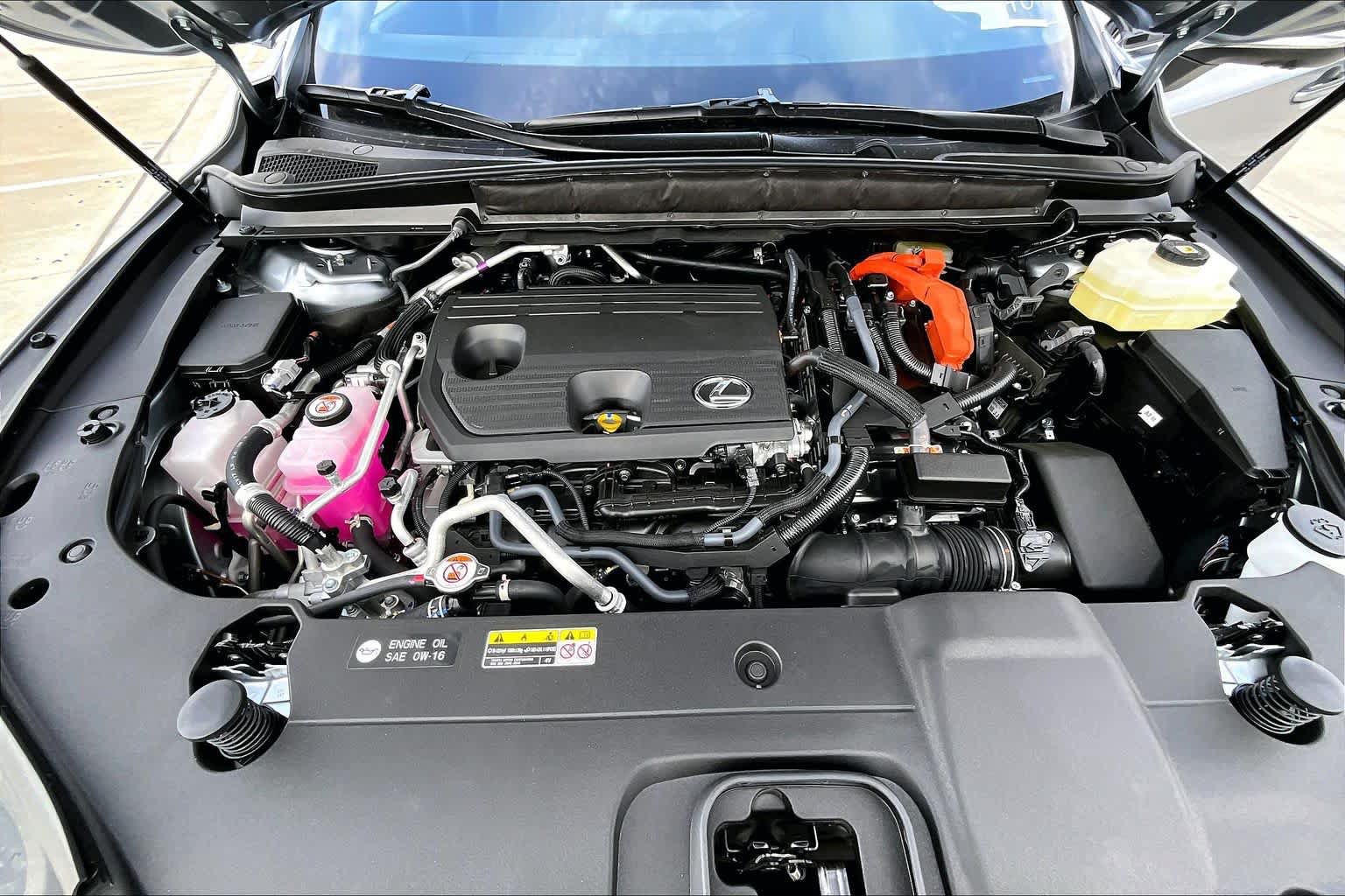 New 2026 Lexus RX 450h AWD image 17