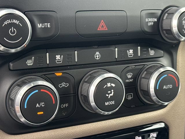 Used 2022 RAM 1500 Laramie AWD/4WD image 32