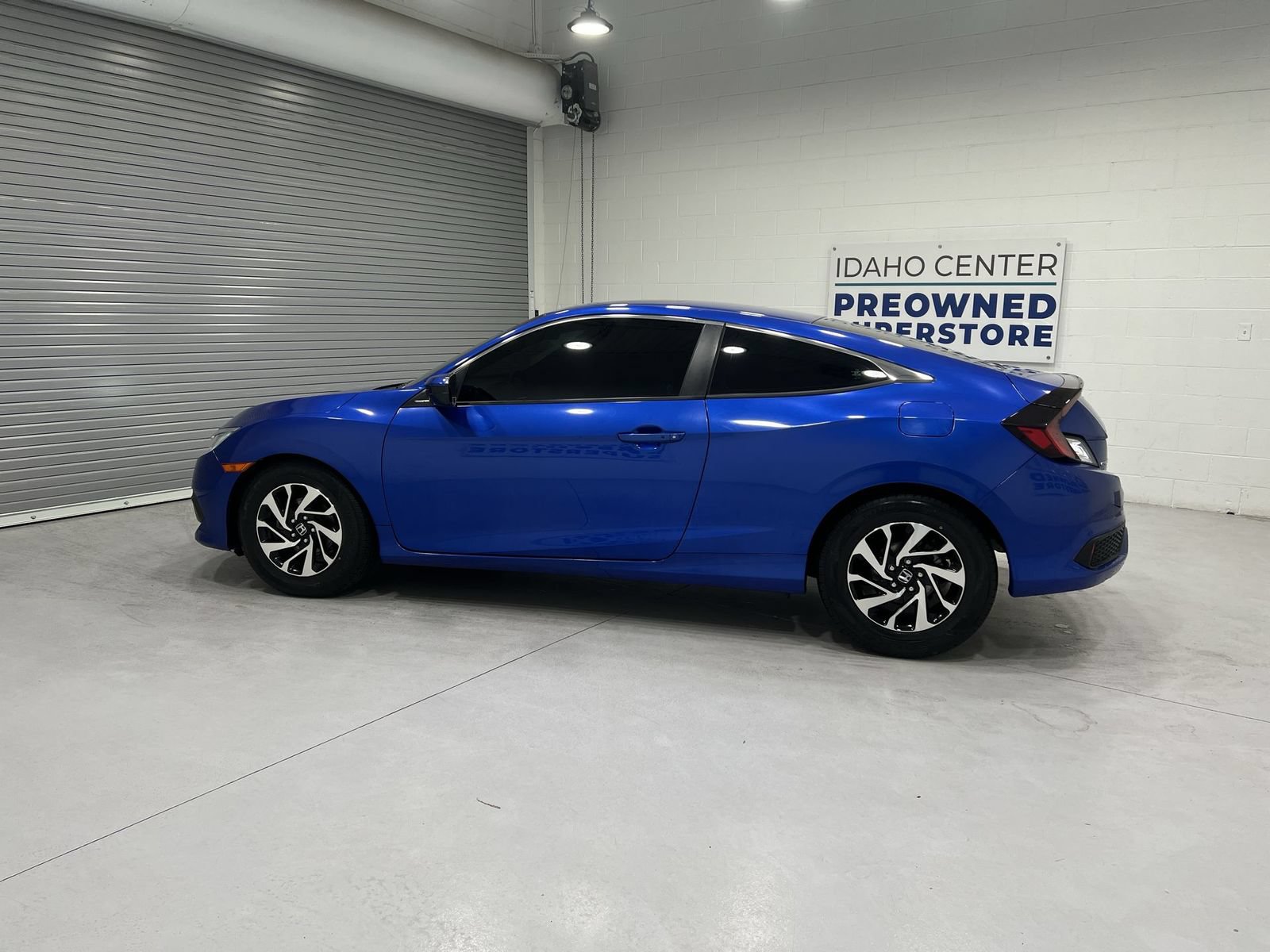 Used 2016 Honda Civic LX-P image 5