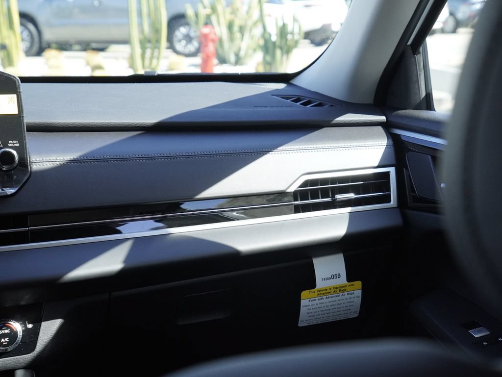 New 2026 Nissan Rogue SL AWD/4WD image 31