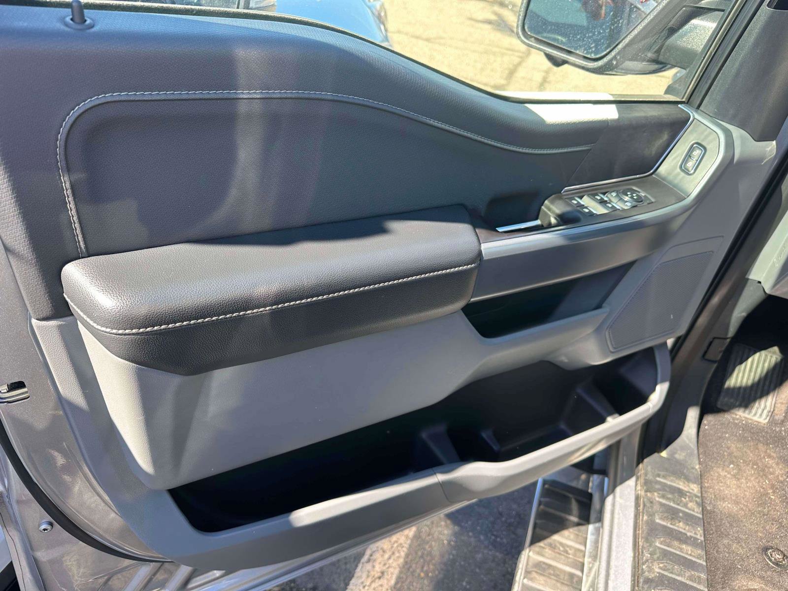 Used 2024 Ford F150 XLT w/ Equipment Group 302A MID image 15