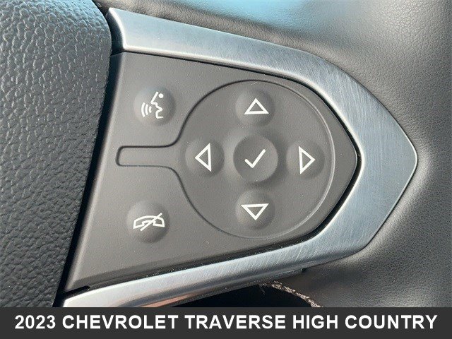 Used 2023 Chevrolet Traverse High Country image 28
