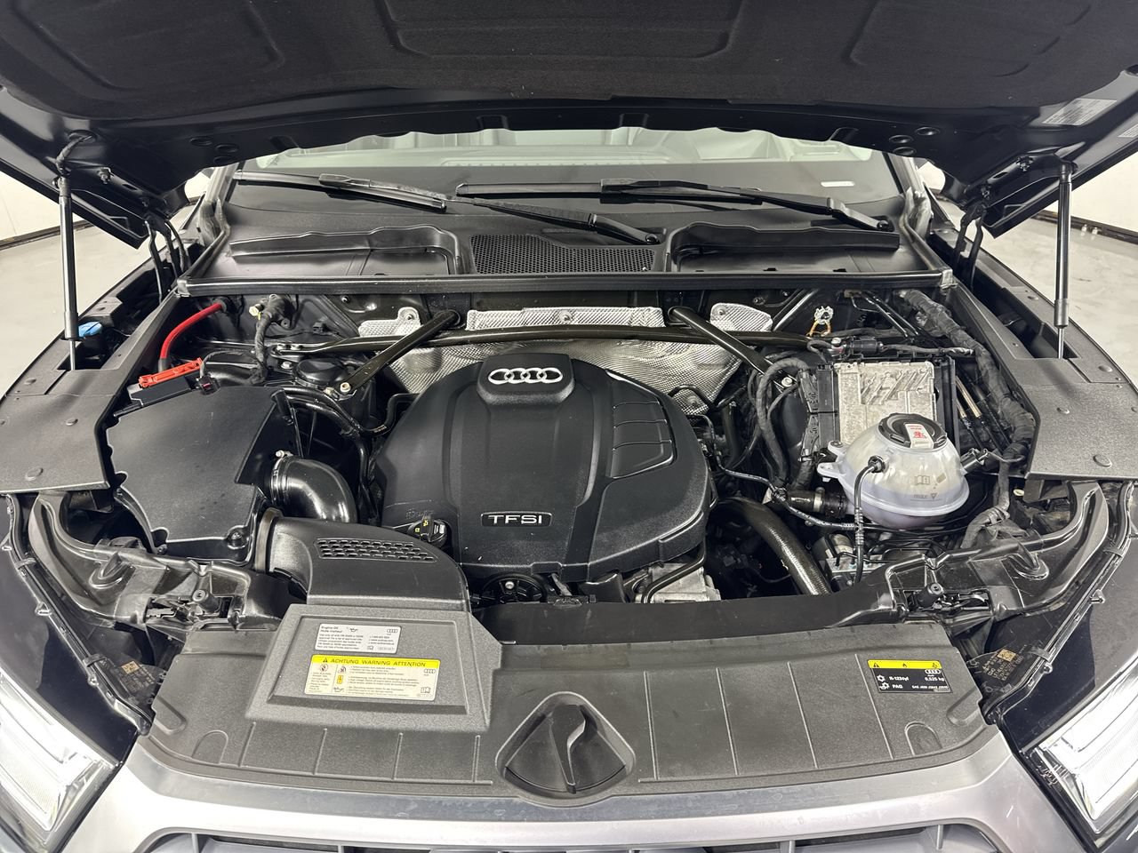 Used 2018 Audi Q5 Prestige AWD/4WD image 30