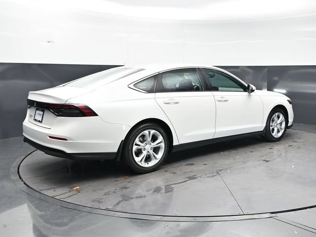 Used 2026 Honda Accord LX image 5