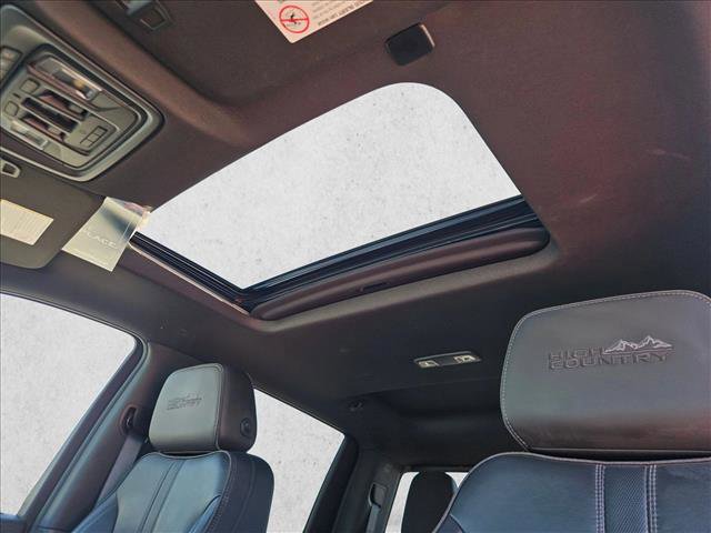 Used 2020 Chevrolet Silverado 2500 High Country w/ Z71 Off-Road Package image 22