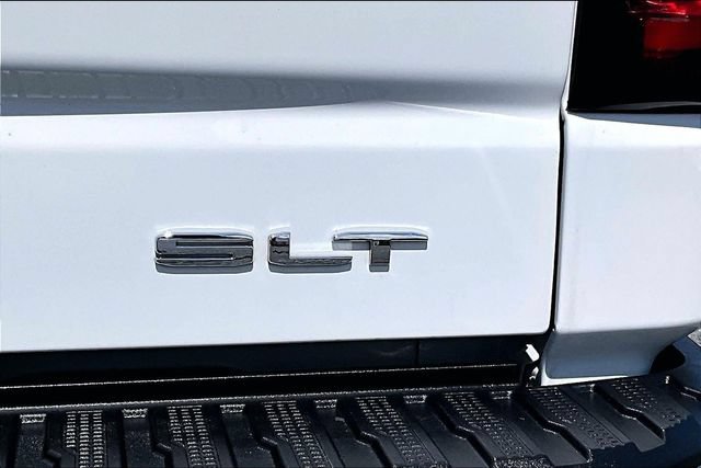 Used 2024 GMC Sierra 1500 SLT w/ SLT Premium Plus Package AWD/4WD image 25
