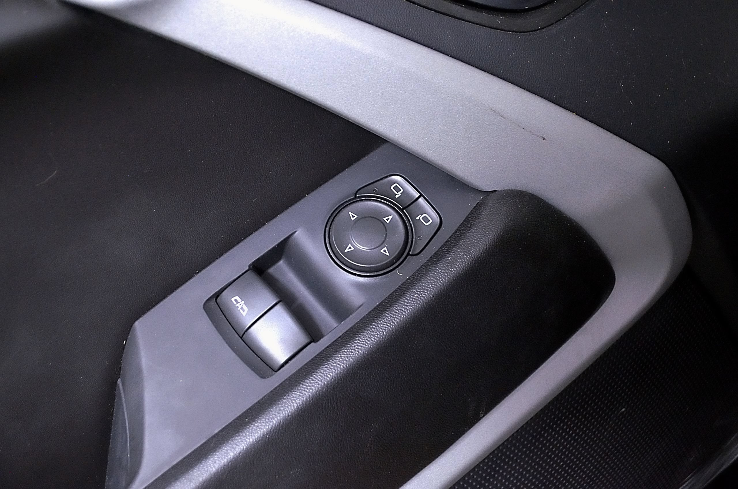 Used 2023 Chevrolet Camaro SS RWD image 16