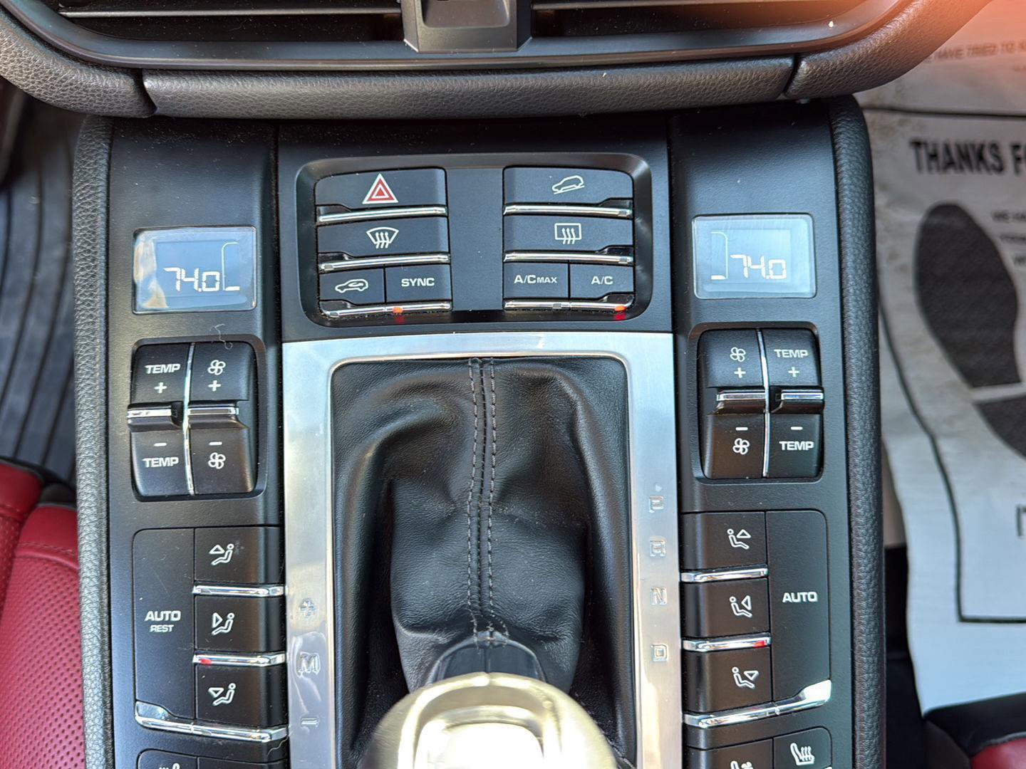 Used 2020 Porsche Macan image 15