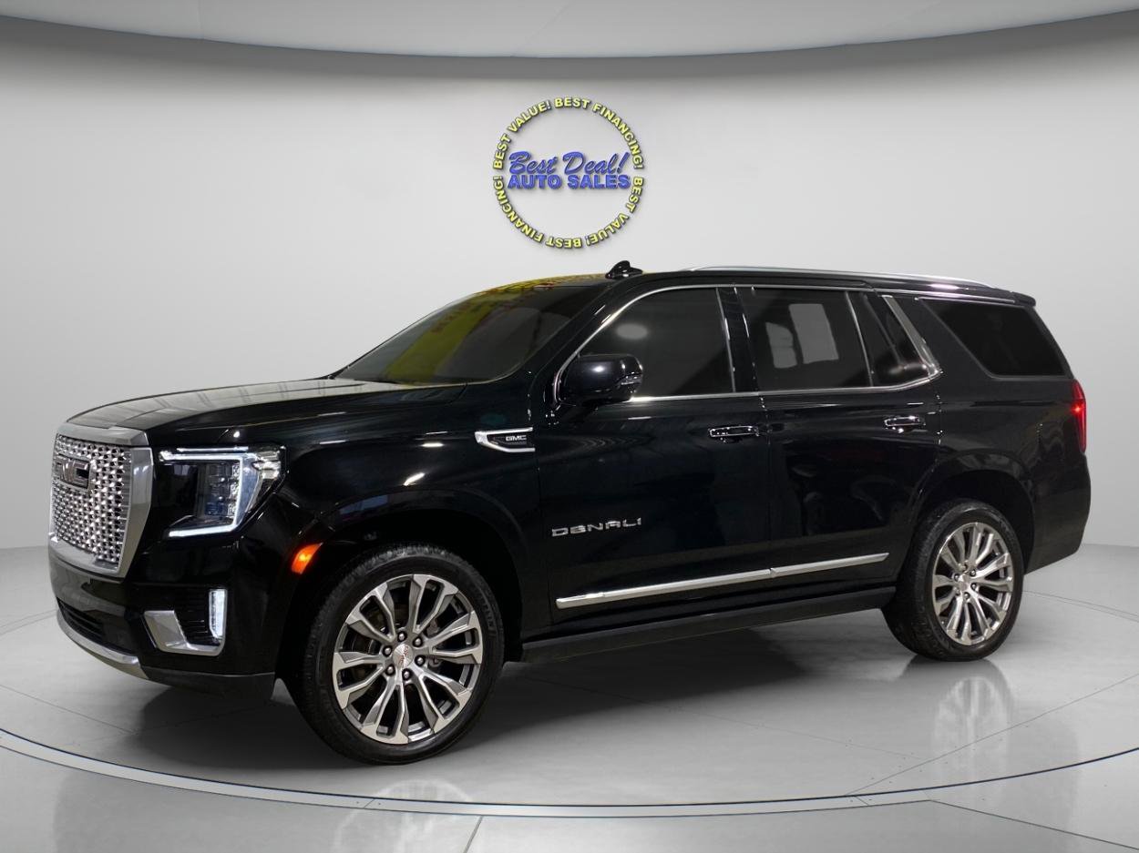 Used 2021 GMC Yukon Denali w/ Denali Premium Package image 1