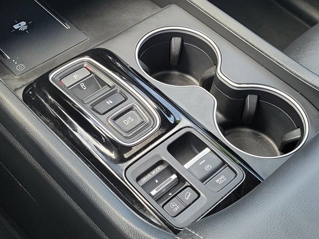 Certified 2025 Honda Pilot Touring image 27