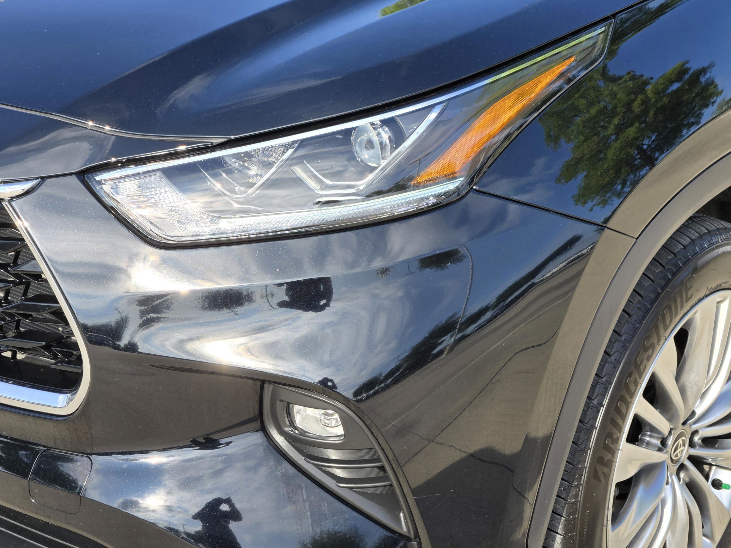 Used 2026 Toyota Highlander Platinum AWD/4WD image 38