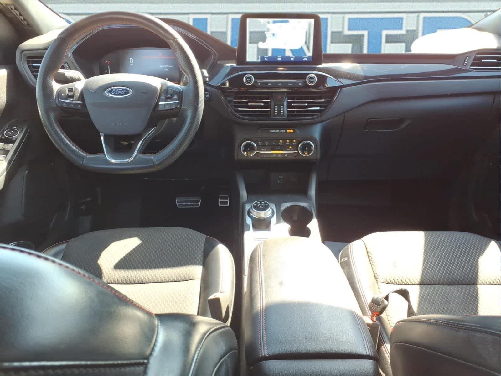 Used 2023 Ford Escape ST-Line AWD/4WD image 14